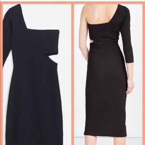 Zara 1 shoulder lbd